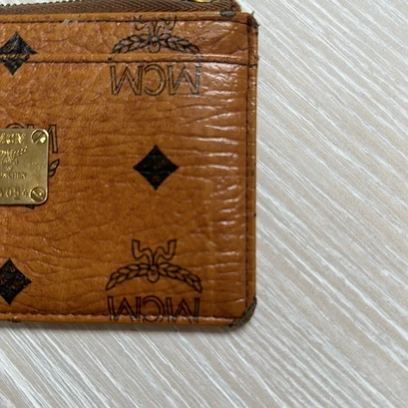 Sold - Vintage MCM Keyholder / cardholder - Picture 6 of 10